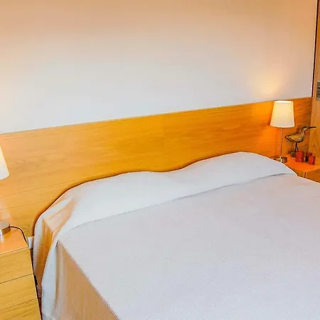 فيلة Seixas Sleeps 6 Pool Wifi *